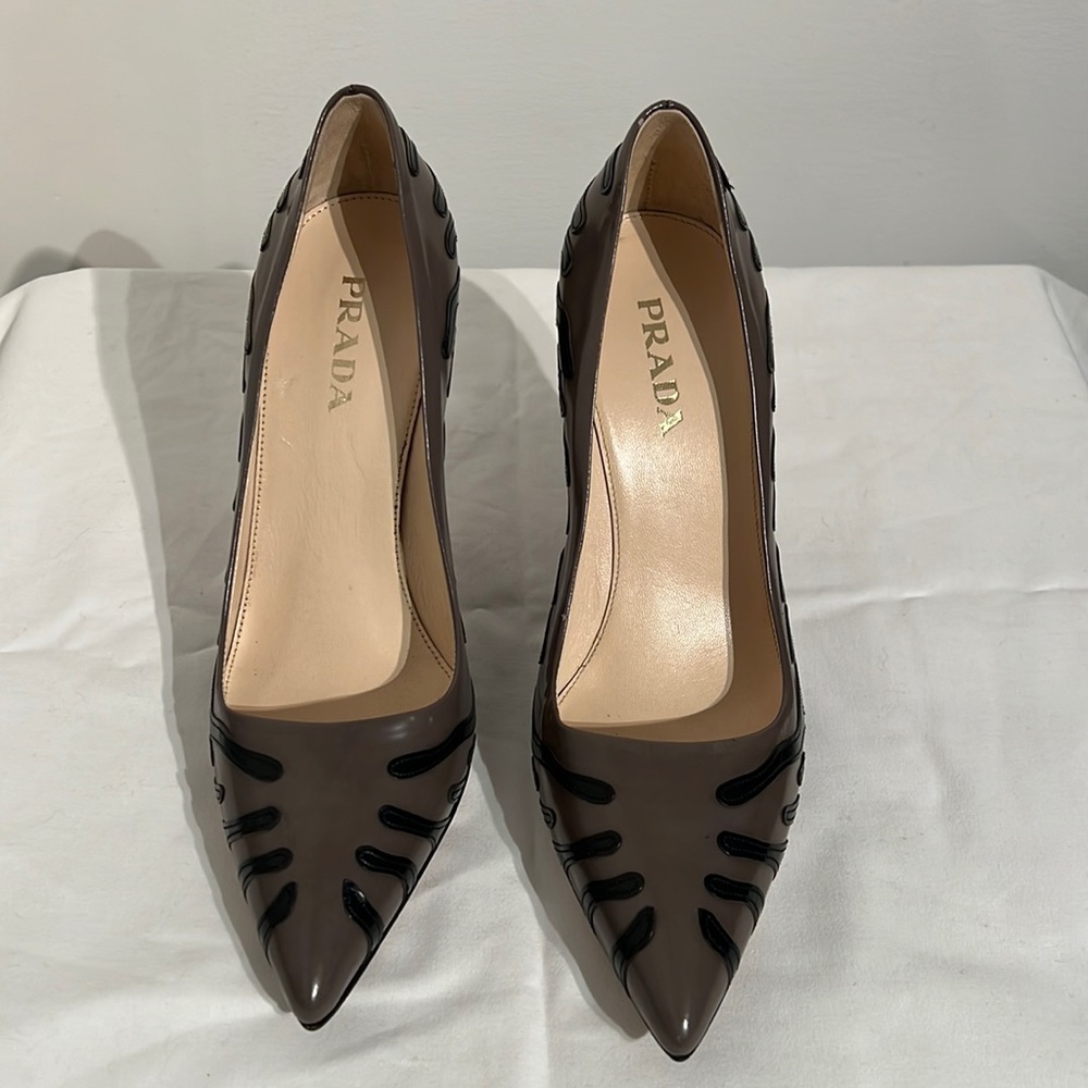 Prada Brown Patent Leather Pointed Toe Pumps with Black Accent